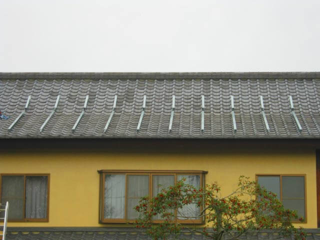 太陽光発電（和瓦･異勾配）施工事例-株式会社グリーンライフ